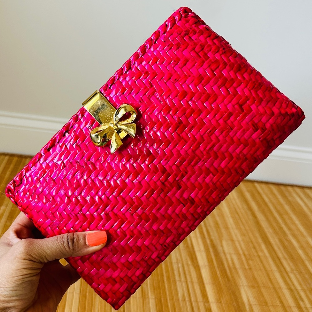 Vintage Fuchsia Pink Basket Weave Clutch with Gold Bow Snap Closure By Talbot